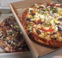 Paradise Pizza  Restaurant - Hotel Accommodation