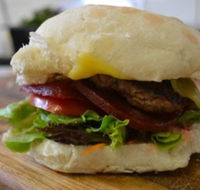 Pt. Leo Beach Kiosk - Hotel Accommodation