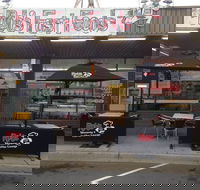 Rob's Takeaway and Coffee Lounge - Hotel Accommodation