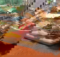 The Village Cafe  Wine Bar - Hotel Accommodation