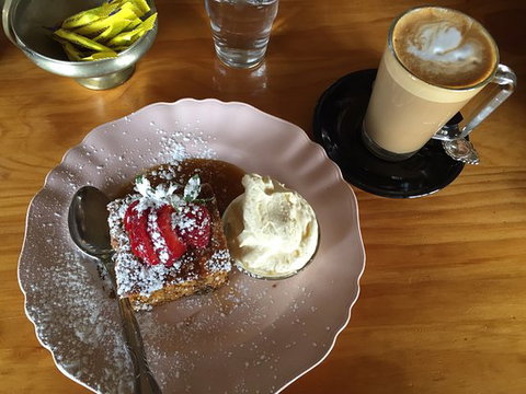 1914 Cafe & Bar - Hotel Accommodation 0