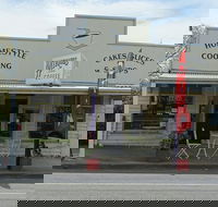 Antiques and Coffee - Hotel Accommodation