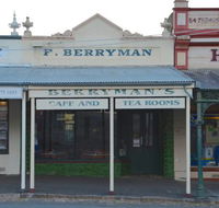 Berryman's Cafe and Tearooms - Hotel Accommodation
