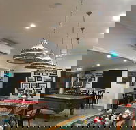 Hearn's Meredith Hotel - Hotel Accommodation