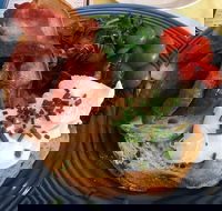 Hock the Ruby - Hotel Accommodation