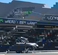 Jax Bakery Cafe - Hotel Accommodation