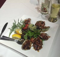 Johno Madden Bar and Grill - Hotel Accommodation