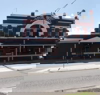 Royal Hotel - Hotel Accommodation