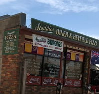 Stoddies Diner  Heyfield Pizza - Hotel Accommodation