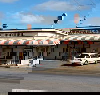 Cumberland Hotel - Hotel Accommodation