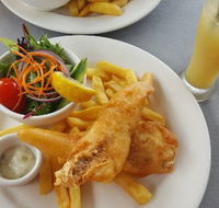 Grand Entrance Bistro - Hotel Accommodation