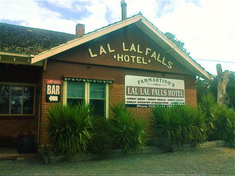 Lal Lal Falls Hotel - Hotel Accommodation 0