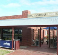 The Long Paddock Food Store - Hotel Accommodation
