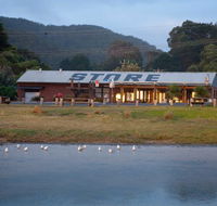 Wye General Store and Cafe - Hotel Accommodation