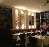 Annies - Hotel Accommodation