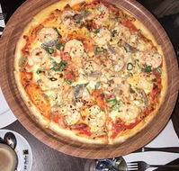 Beretta Cafe and Pizza Bar - Hotel Accommodation