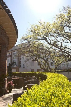 Portico Restaurant And Bar At Greengate Hotel - Hotel Accommodation 0