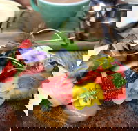 Flower Child Cafe - Hotel Accommodation