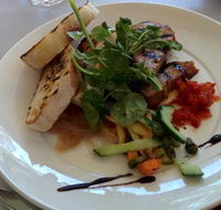 Lakehouse Cafe - Hotel Accommodation