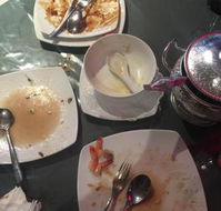 Lay's Original Thai Restaurant - Hotel Accommodation