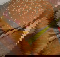 McDonald's Bomaderry - Hotel Accommodation