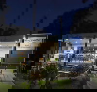 Blue Water Bar and Restaurant - Hotel Accommodation