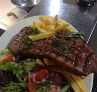 Urban Eatery  Bar - Hotel Accommodation