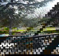 Little El - Hotel Accommodation