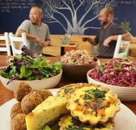Organic Feast Wholefoods Cafe - Hotel Accommodation