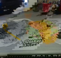 Parkers Diner - Hotel Accommodation