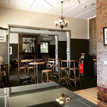 River Royal Inn - Hotel Accommodation 0