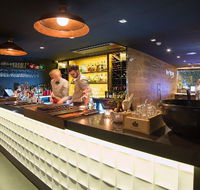 The Oakroom Kitchen and Bar - Hotel Accommodation