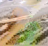 Won Ton Express - Hotel Accommodation