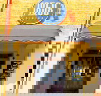 1858 Dining - Hotel Accommodation