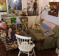 The Mad Season Cafe - Hotel Accommodation