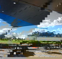 The Outlook Cafe Dubbo - Hotel Accommodation