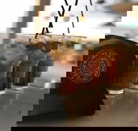 Kelly's Irish Pub - Hotel Accommodation