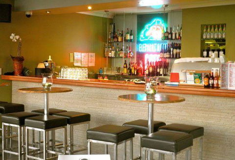 Elephant Rock Cafe Bar & Restaurant - Hotel Accommodation 6