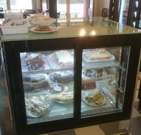 Big Fish Cafe - Hotel Accommodation