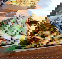 Caesars Chicken - Hotel Accommodation