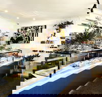 Ethel Food Store - Hotel Accommodation