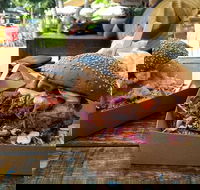 Hooper's Burgers Fish  Chippery - Hotel Accommodation