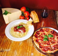 Kurrajong Numero Uno Pizzeria and Pasta Bar - Hotel Accommodation