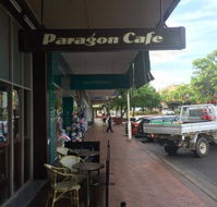 Paragon Cafe Parkes - Hotel Accommodation