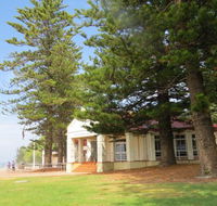 Shells Diner - Hotel Accommodation