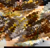 Zweefers Great Cakes - Hotel Accommodation