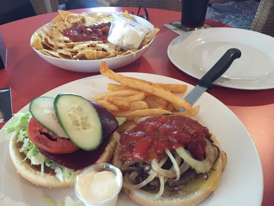 Kiwarrak NSW Hotel Accommodation