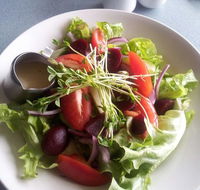 Maclean Services Club - Hotel Accommodation