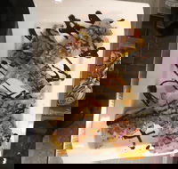 Victorian hotel restaurant - Hotel Accommodation