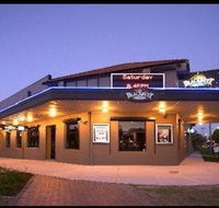 Blackbutt Hotel - Hotel Accommodation